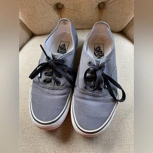 Vans AUTHENTIC SHOE Men’s 6 / Woman’s 7.5